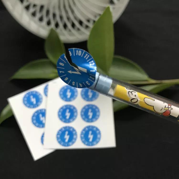 Custom Fragile paper labels (2)