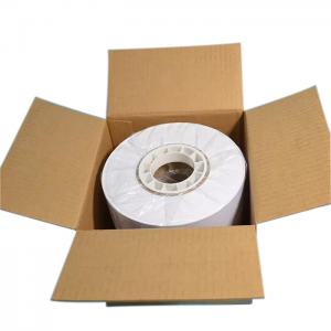 High-quality printing on vividly colored photo paper